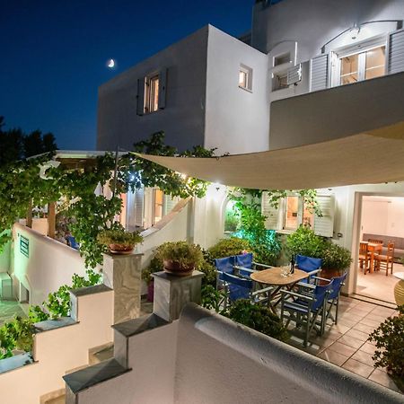Kontaratos Studios & Apartments Páros 외부 사진