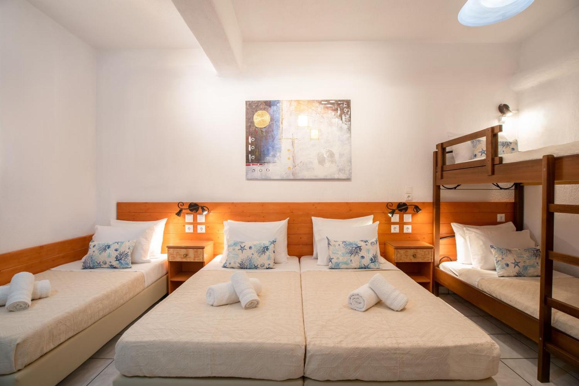 Kontaratos Studios & Apartments Páros 외부 사진